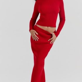 Lourdes Scarlet Cashmere Blend Maxi Skirt - Image 9