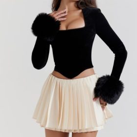 Catriona Black Velvet Corset - Image 8