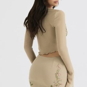 Asra Artichoke Floral Tie Front Top - Image 13